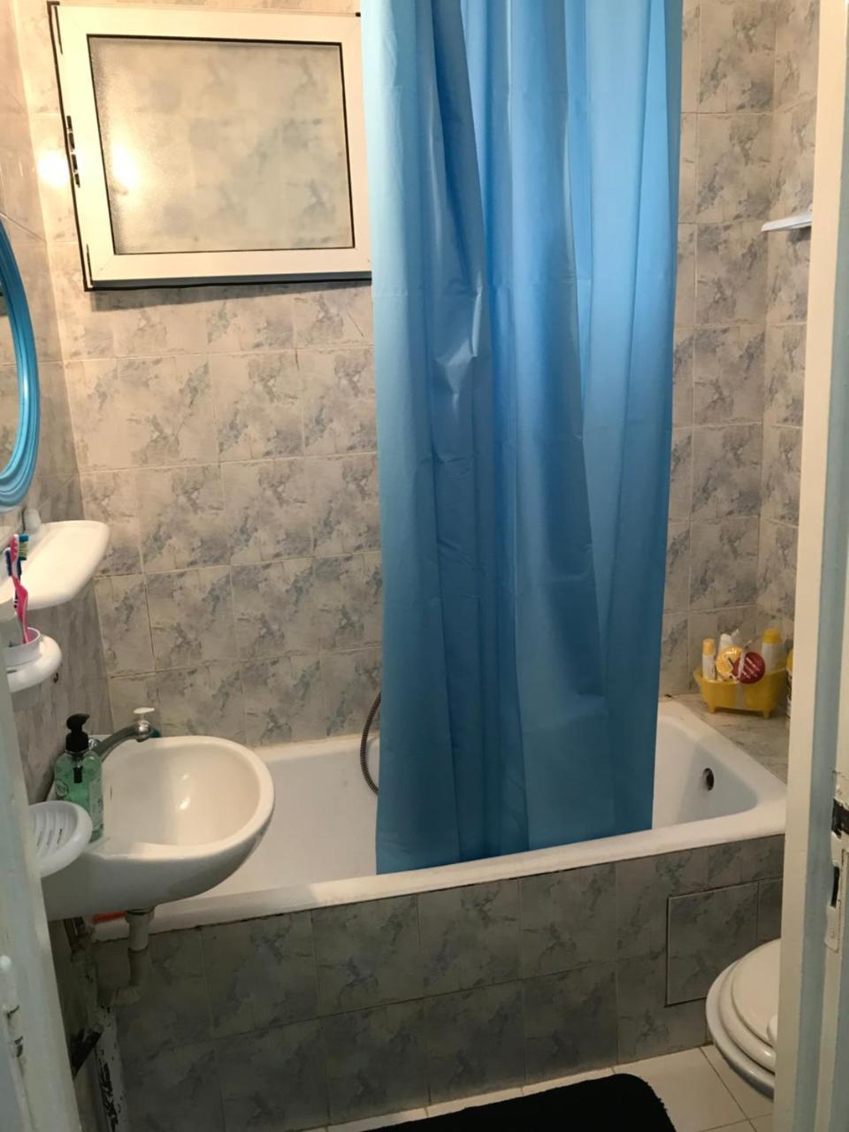Apartment Tunis 1 Near Airport Ariana Exteriör bild